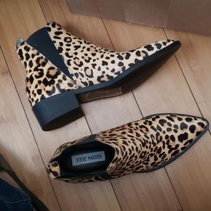 Brand new leopard boots
